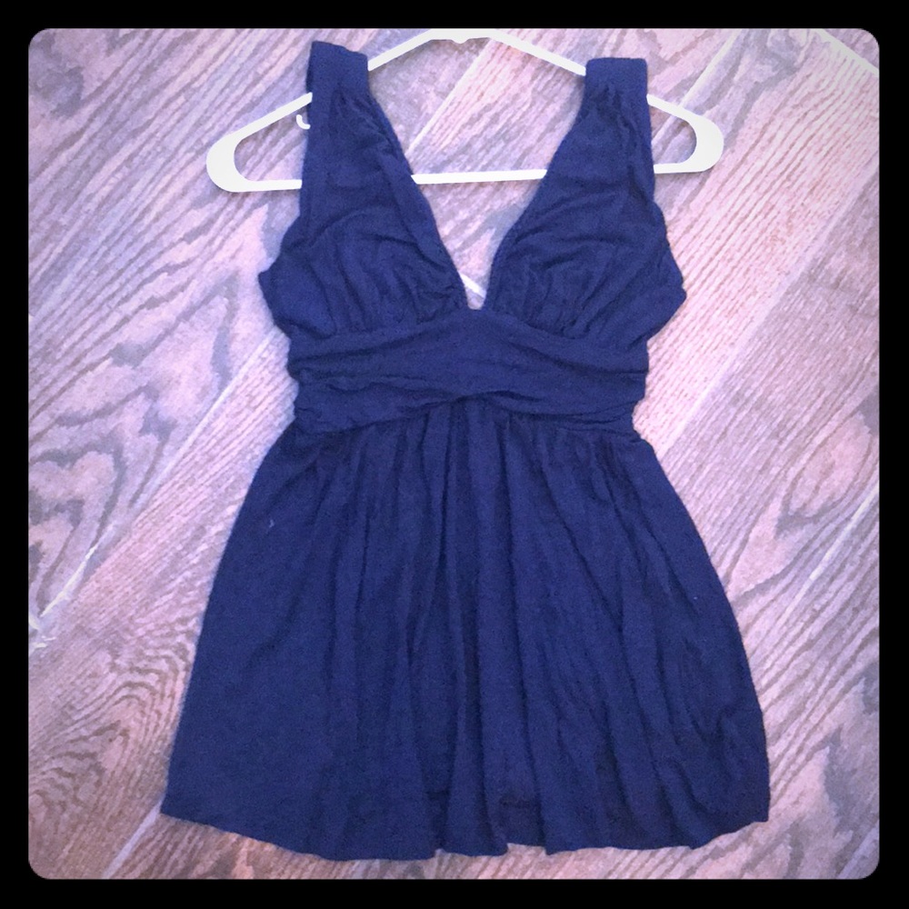 TART top in navy